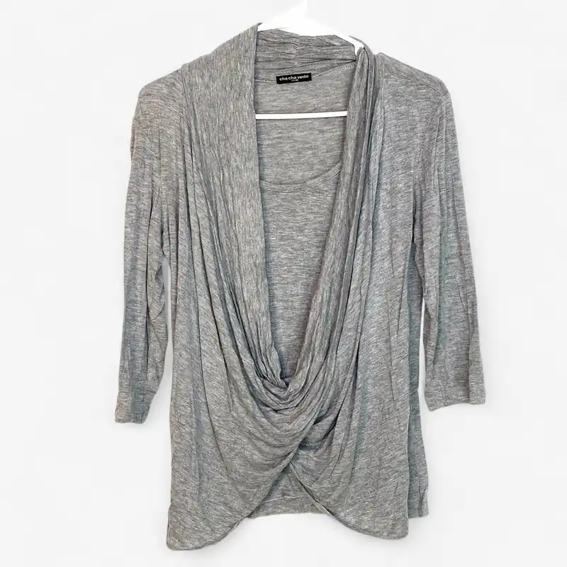 Cha Cha Vente Women's Gray Crossover Top with Built-in Cami - Size S