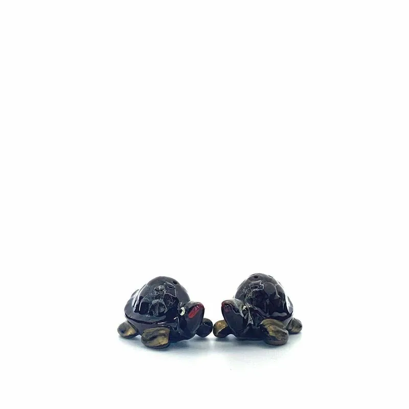 Vintage Turtle Tortoise Hand Paint Drip Glaze Salt & Pepper Shakers Set - Unmarked