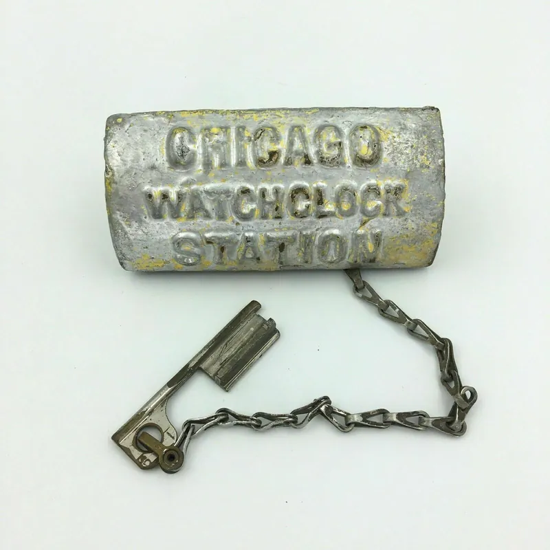 Antique Chicago Watchclock Station Security Cast Iron Box Clock Key Rare ! - Unmarked