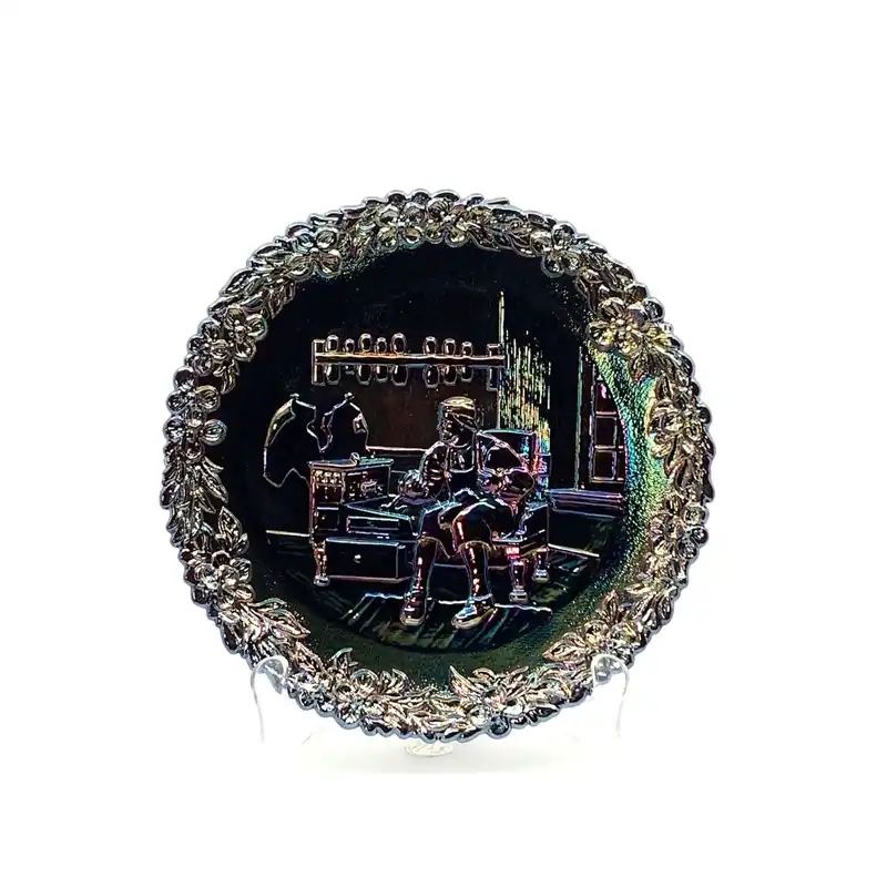 1973 Fenton Glass Collector Plate No. 4 In The Annual Series Early Craftsman of English America - Fenton Glass Company