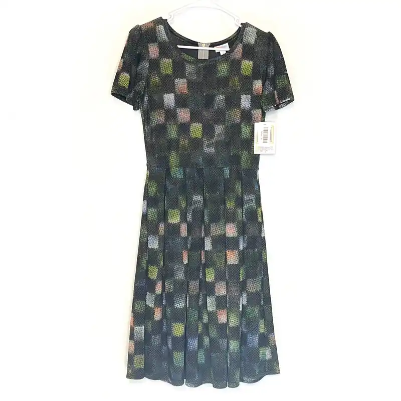 LuLaRoe Womens S Amelia Multicolor Halftone Fuzzy Squares Dress S/s NWT