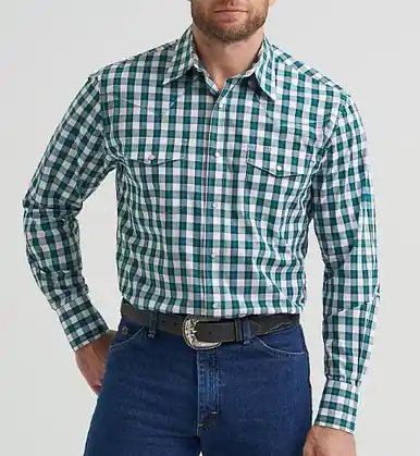 SALE Wrangler® Men's L/S WR Verdant Green Plaid Snap Shirt - Sale Barn