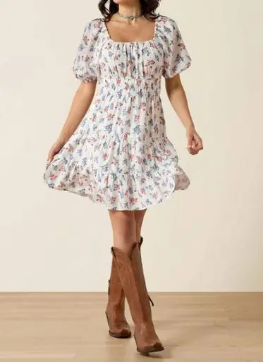 Ariat® Ladies' S/S White Floral Print Juliet Dress