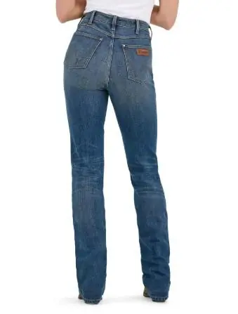 Wrangler® Ladies' Skylar HR Ultimate Riding Relaxed Jeans in Lena