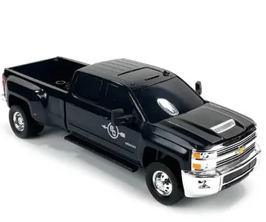 Big Country Toys® Chevy Silverado Dually - Accessories
