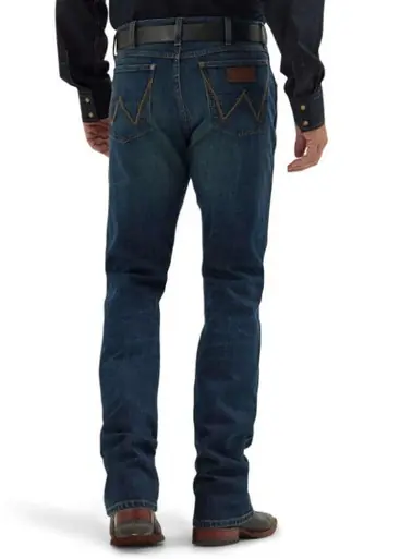 SALE Wrangler Retro® Men's Hector Slim Boot Cut Jeans - Sale Barn