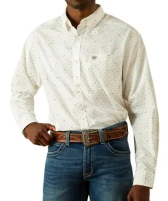 Ariat® Men's L/S Buster White/Steer Head Print Button Shirt - Mens