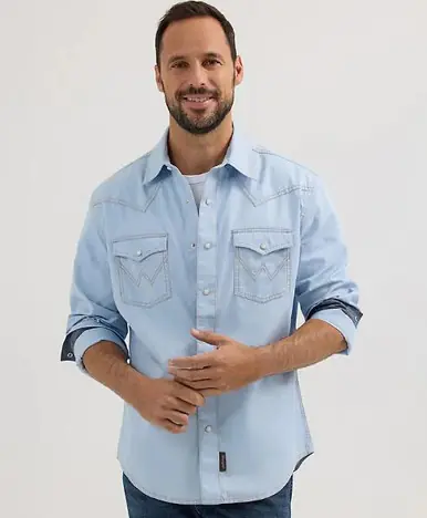 Wrangler Retro® Men's Ice Blue Western Snap Shirt - Mens