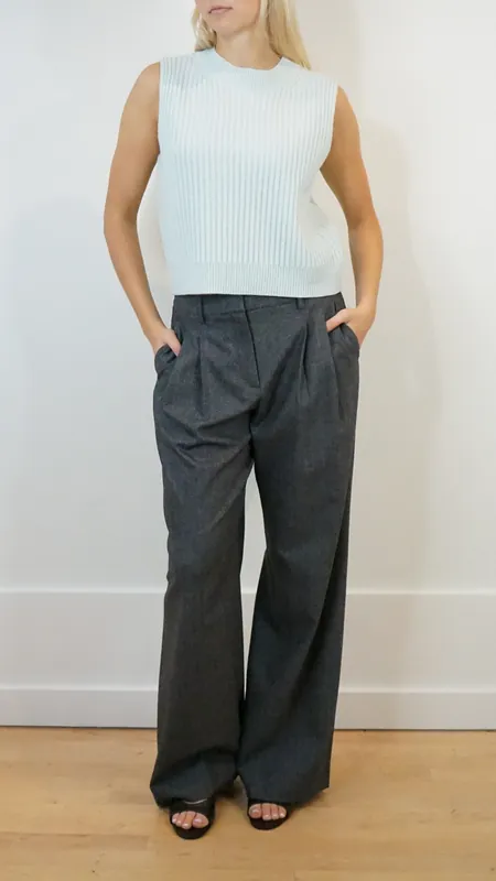 Allude Crewneck Vest in Flower