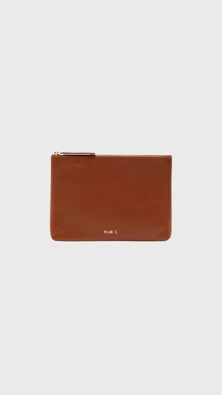 Plan C Pochette in Tan