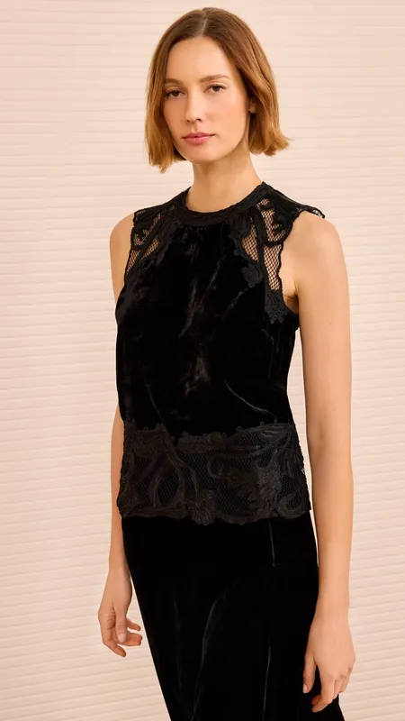 Ulla Johnson Kassandra Emproidered Top in Noir