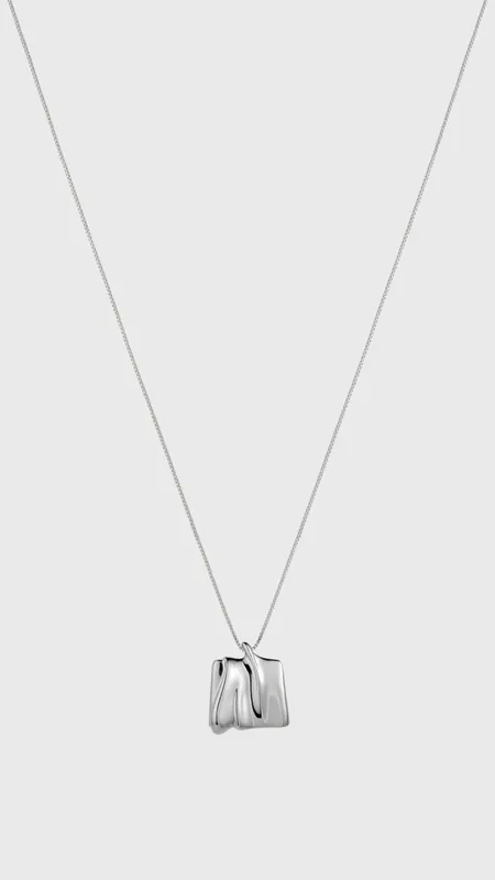 Jenny Bird Sundra Pendant Necklace in Silver