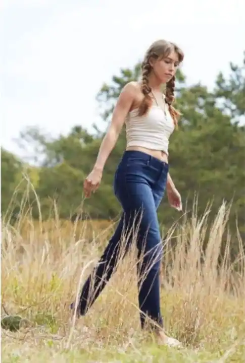 1822 Denim Women's RE:Denim High Rise Straight Jean In Marco - Chantal Accessories
