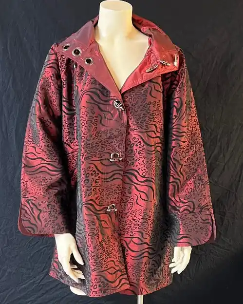 Oopéra Ladies' Reversible Metallic Tiger Print Raincoat