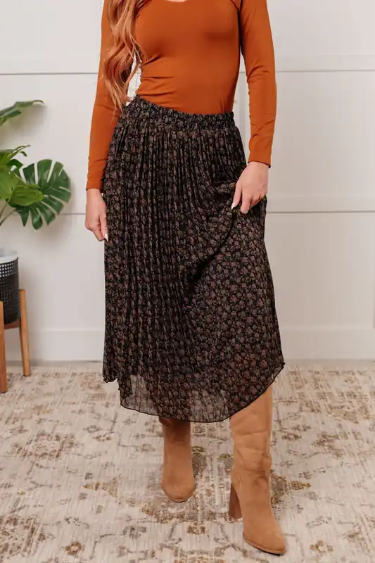 Just What You Wanted Floral Print Pleated Skirt - Polagram