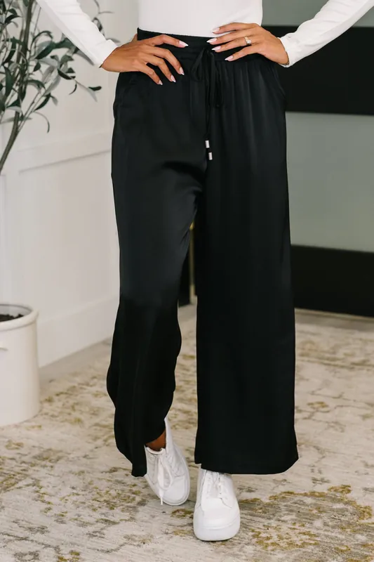 City Ease Wide Leg Bottoms in Black - Jodifil