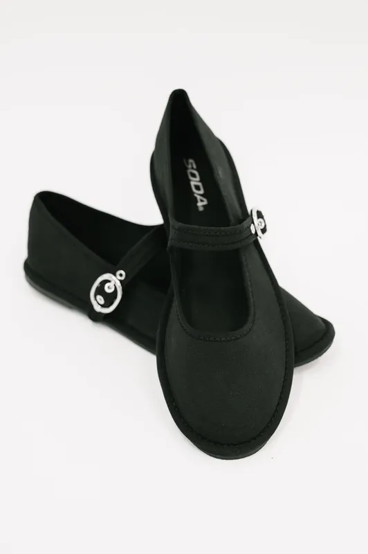 Fleta Buckle Flats in Black - Soda