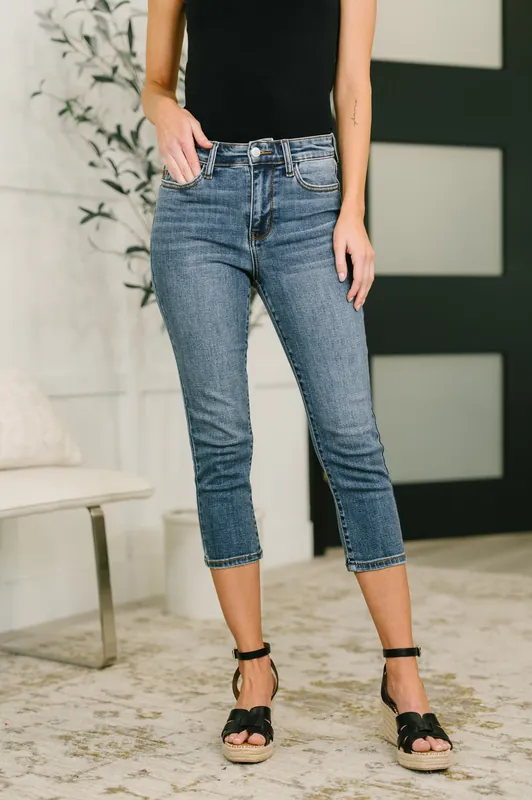 Deborah Mid Rise Capri - Judy Blue