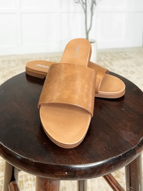 Sole Mate Slip on Sandals - Soda