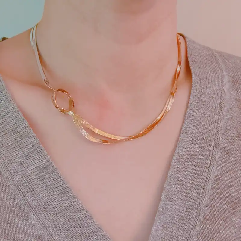 Knotted Two Tone Herringbone Chain Necklace - Ellisonyoung.com