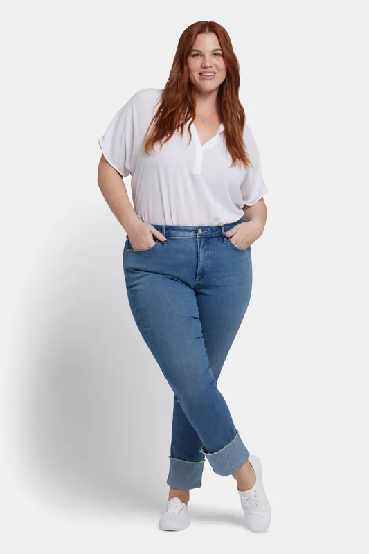 Sheri Slim Ankle Jeans In Plus Size - Costa Brava