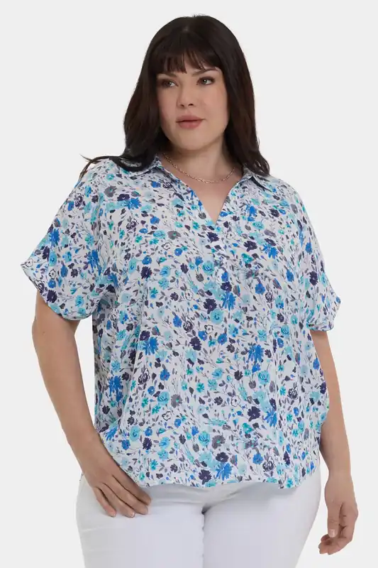 Becky Short Sleeved Blouse In Plus Size - Jimena Garden