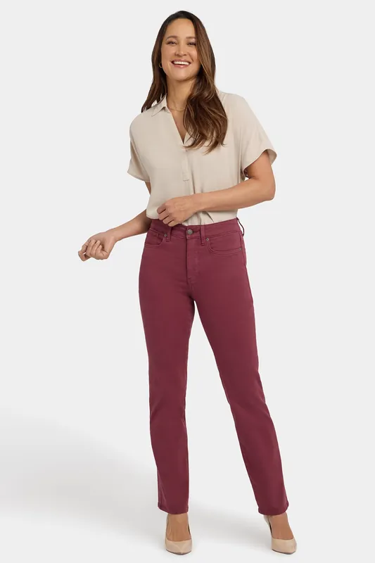 Marilyn Straight Jeans In Petite - True Burgundy