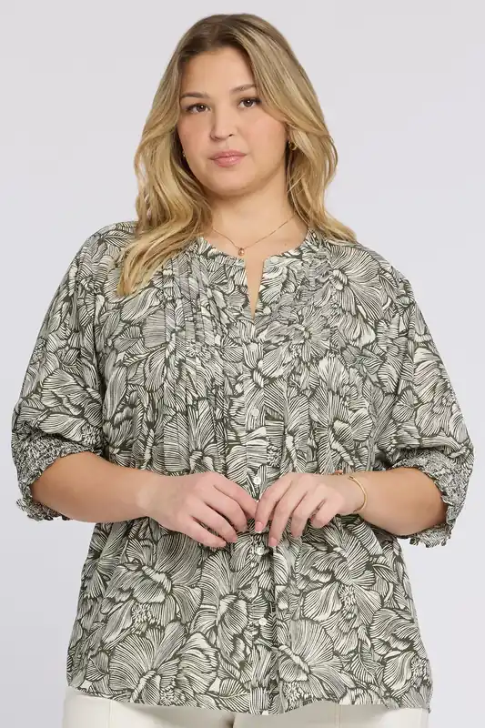 Pleated Short Sleeved Blouse In Plus Size - Leafy Rose