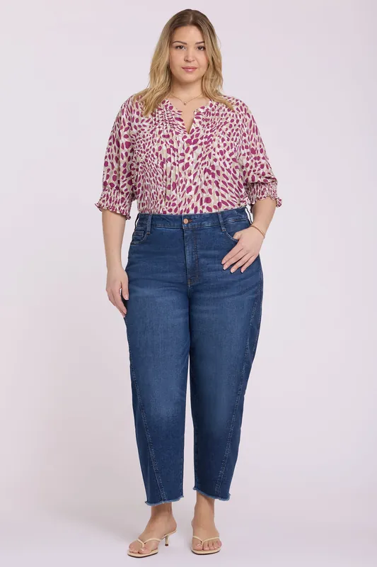 Alyssa Relaxed Crop Jeans In Plus Size - Sunset Villa