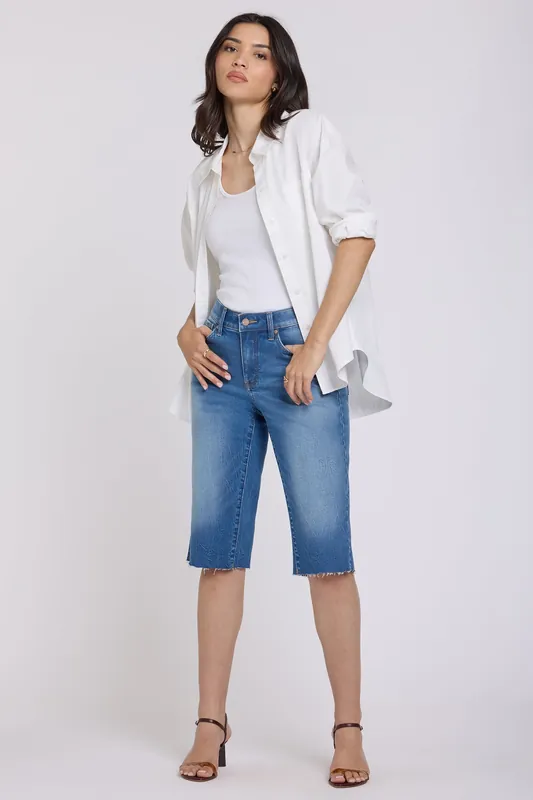 Kristie '80s Bermuda Denim Shorts In Petite - Pacifica